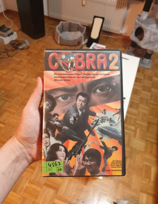 cobra 2.jpg