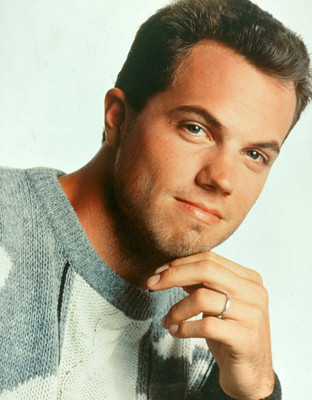 young-adam-baldwin-j3cdn47wayboju5j.jpg