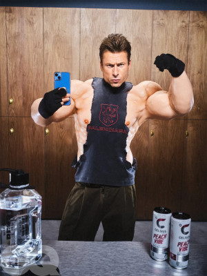 GQ1025_Powell_02.jpg